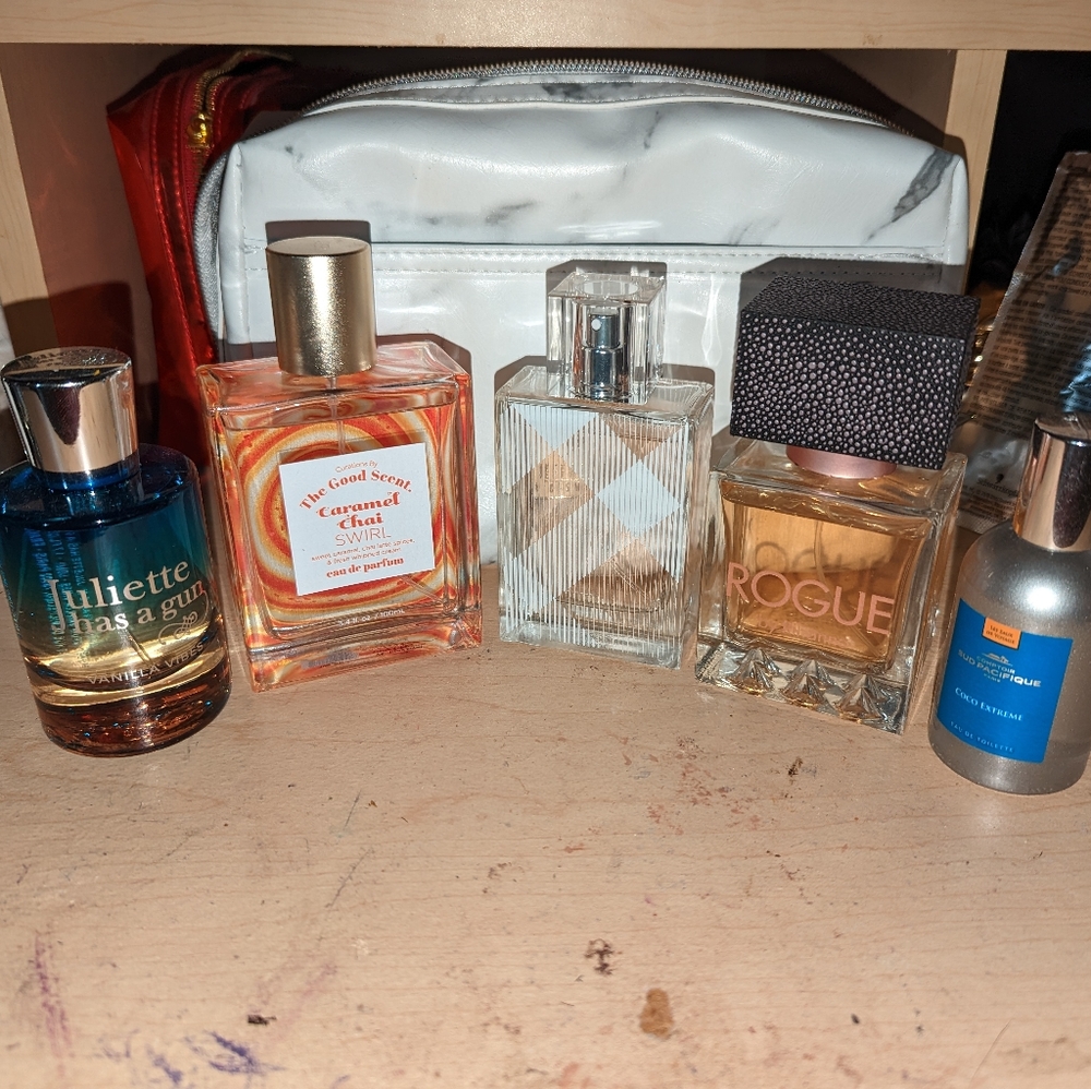 'Female' Perfume lot